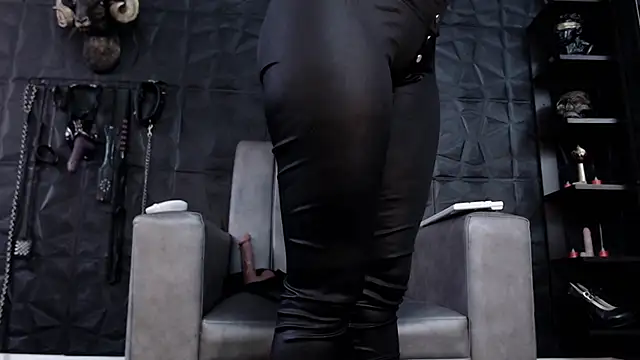 Agata Darkness online show from February 4, 2025, 8:06 pm