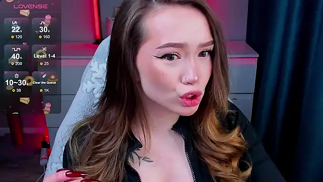 Evia r0se online show from February 27, 2026, 5:35 pm