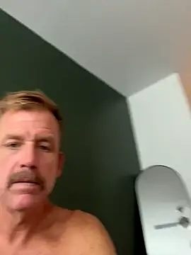 Firedad72FD online show from October 5, 2025, 8:43 pm