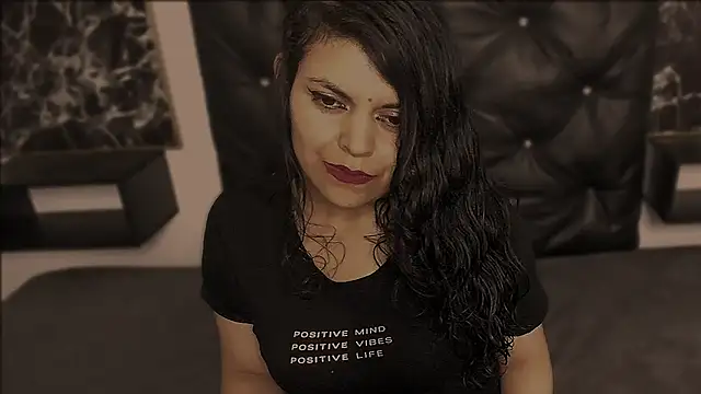 scarlett w0lf online show from February 21, 2025, 4:26 pm