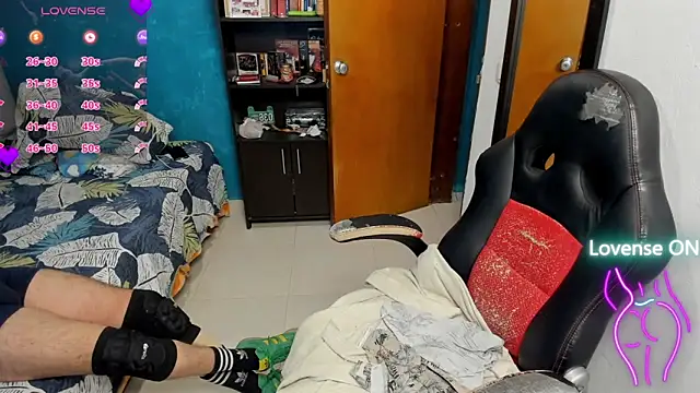 Snapshot of peanut_tangerine chatting on October 12, 2025, 1:51 am peanut tangerine online show from October 12, 2025, 1:51 am