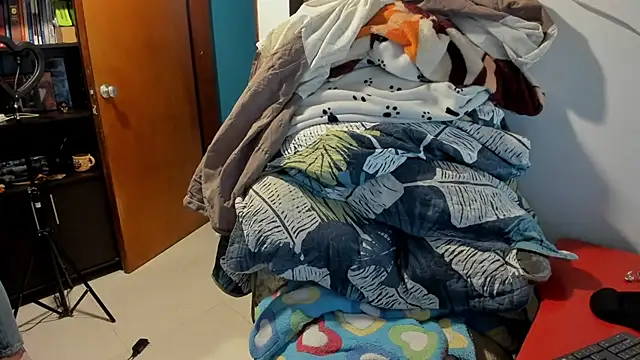 Snapshot of peanut_tangerine chatting on September 10, 2025, 11:04 pm peanut tangerine online show from September 10, 2025, 11:04 pm