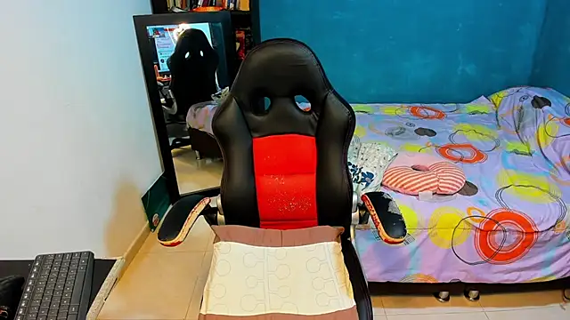 Snapshot of peanut_tangerine chatting on March 15, 2025, 1:08 am peanut tangerine online show from March 15, 2025, 1:08 am