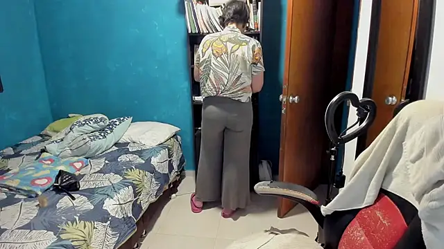 Snapshot of peanut_tangerine chatting on October 8, 2025, 11:05 pm peanut tangerine online show from October 8, 2025, 11:05 pm