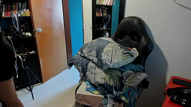 Snapshot of peanut_tangerine chatting on September 9, 2025, 6:06 pm peanut tangerine online show from September 9, 2025, 6:06 pm