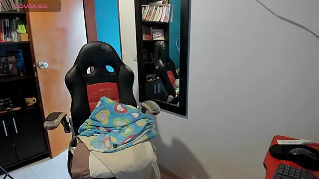 Snapshot of peanut_tangerine chatting on September 13, 2025, 5:02 pm peanut tangerine online show from September 13, 2025, 5:02 pm