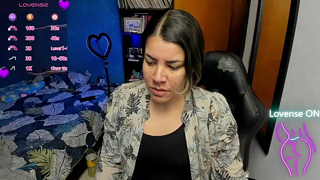 Snapshot of peanut_tangerine chatting on September 29, 2025, 1:23 am peanut tangerine online show from September 29, 2025, 1:23 am