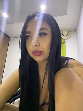 SOPHIACANDY19  online show from December 19, 2024, 10:24 am