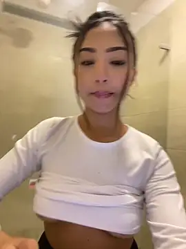 SOPHIACANDY19  online show from February 22, 2026, 10:00 pm