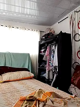 Snapshot of Samantha_Sullivan_ chatting on March 12, 2025, 2:12 pm Samantha Sullivan  online show from March 12, 2025, 2:12 pm