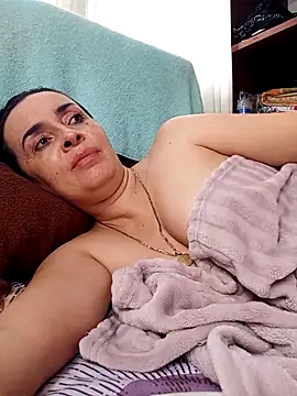 Snapshot of Samantha_Sullivan_ chatting on October 29, 2025, 12:15 pm Samantha Sullivan  online show from October 29, 2025, 12:15 pm