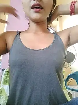 Snapshot of MISSQUEEN48 chatting on July 5, 2026, 6:42 am MISSQUEEN48 online show from July 5, 2026, 6:42 am