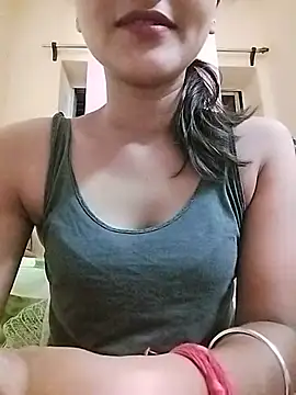 Snapshot of MISSQUEEN48 chatting on July 2, 2026, 2:45 pm MISSQUEEN48 online show from July 2, 2026, 2:45 pm