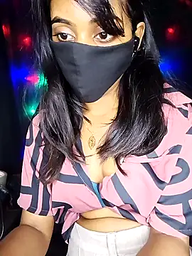 Snapshot of Sexy_eye-19 chatting on February 6, 2025, 6:51 am Sexy eye-19 online show from February 6, 2025, 6:51 am