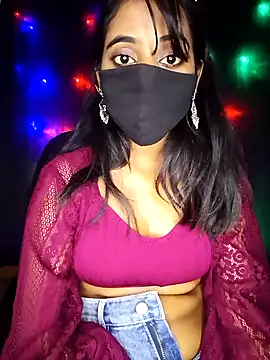 Snapshot of Sexy_eye-19 chatting on February 7, 2025, 9:58 am Sexy eye-19 online show from February 7, 2025, 9:58 am