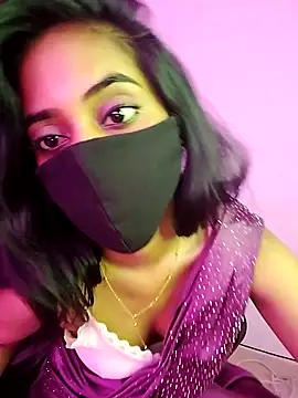 Snapshot of Sexy_eye-19 chatting on October 24, 2025, 5:28 am Sexy eye-19 online show from October 24, 2025, 5:28 am