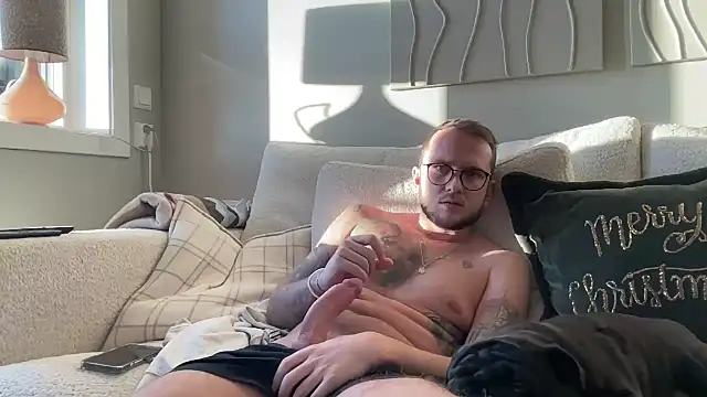 Snapshot of thehornyguy97 chatting on December 4, 2024, 1:03 pm thehornyguy97 online show from December 4, 2024, 1:03 pm