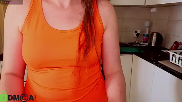 Snapshot of Akasha_007 chatting on April 25, 2026, 12:52 pm Akasha 007 online show from April 25, 2026, 12:52 pm