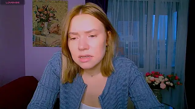 TaylorBre online show from November 23, 2025, 6:23 am