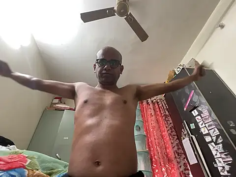 Snapshot of SammyChocolateIndian chatting on February 6, 2025, 7:56 am SammyChocolateIndian online show from February 6, 2025, 7:56 am