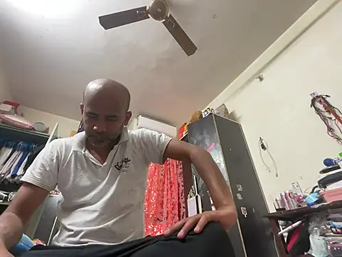 Snapshot of SammyChocolateIndian chatting on January 22, 2025, 5:59 am SammyChocolateIndian online show from January 22, 2025, 5:59 am