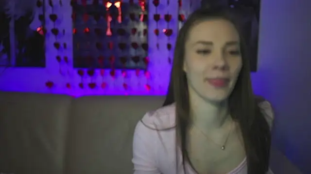 StephanieNeeson online show from February 19, 2025, 10:31 pm