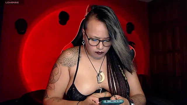 LilithSharon online show from December 3, 2024, 12:08 am