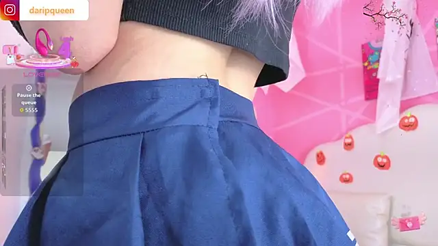 Snapshot of DaripQueen chatting on October 22, 2025, 3:00 pm DaripQueen online show from October 22, 2025, 3:00 pm