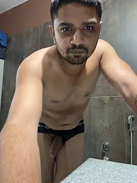 jd82000 online show from April 3, 2026, 2:01 pm