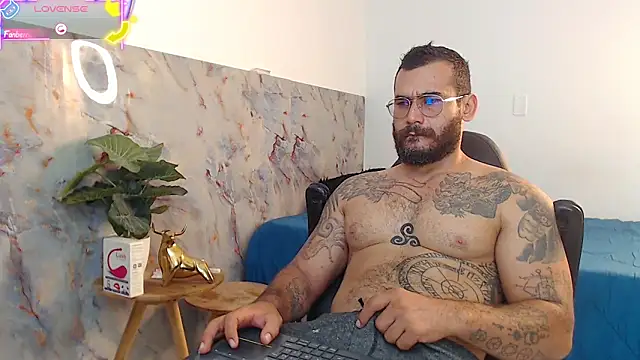 hanz col online show from September 24, 2025, 11:17 am