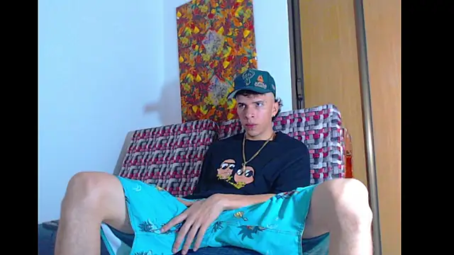 Keeny16 online show from December 15, 2024, 4:15 pm