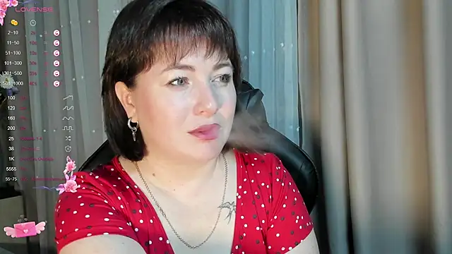 Snapshot of Victoria_Di chatting on September 18, 2025, 1:14 pm Victoria Di online show from September 18, 2025, 1:14 pm