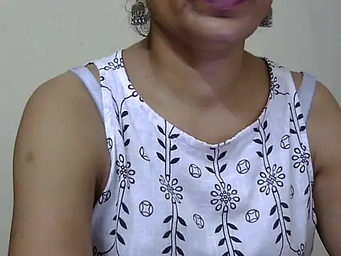 l l ish online show from September 19, 2025, 6:50 am