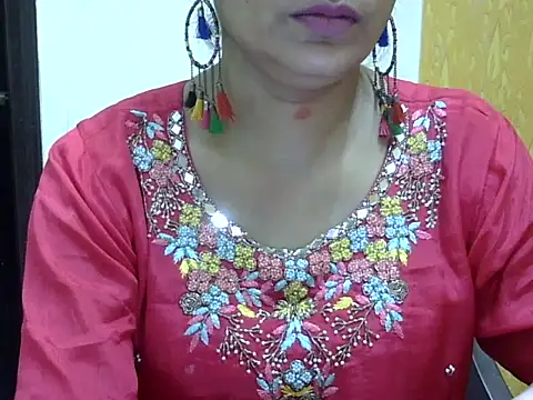 l l ish online show from September 24, 2025, 5:36 am