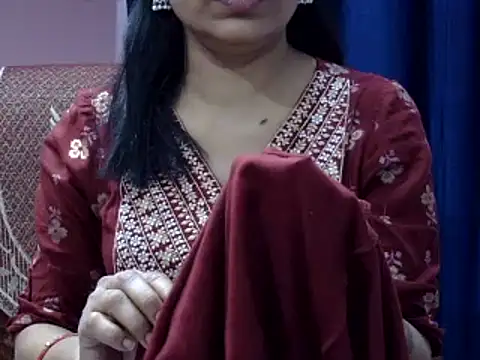 l l ish online show from February 14, 2025, 9:34 am