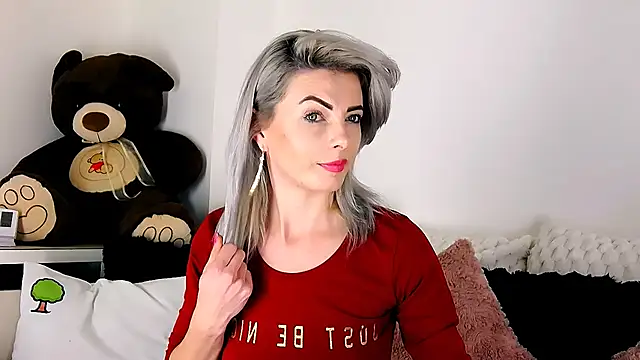 Aly girl1 online show from April 1, 2026, 11:00 am