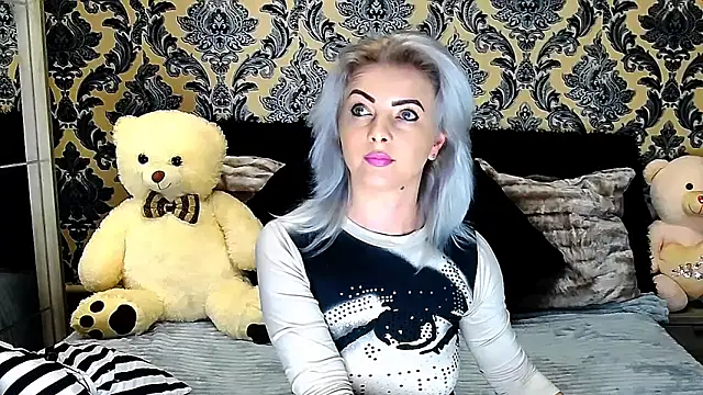 Aly girl1 online show from February 5, 2025, 12:38 pm