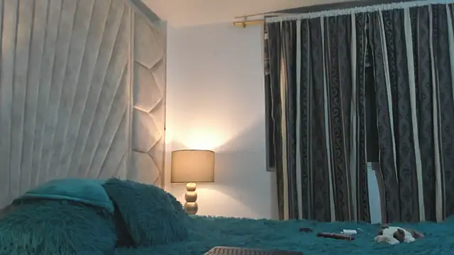 Snapshot of Jade_squirtt chatting on October 28, 2025, 11:14 pm Jade squirtt online show from October 28, 2025, 11:14 pm