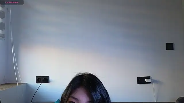 emili blanc online show from October 21, 2025, 2:44 am