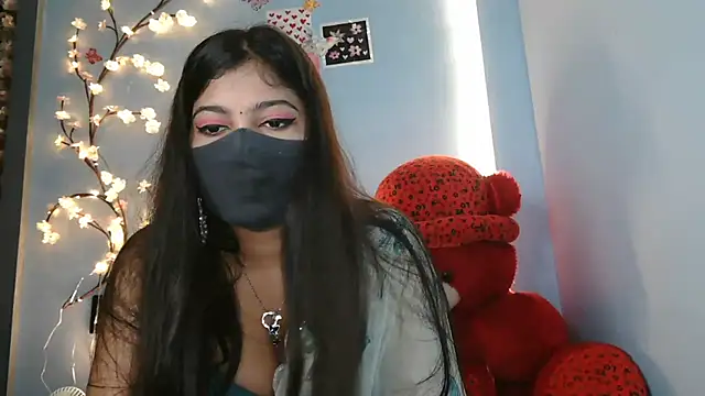 Reena Singh53 online show from October 5, 2025, 11:56 am