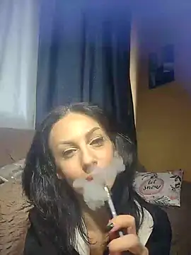 Snapshot of dahlia_82 chatting on December 6, 2024, 10:54 am dahlia 82 online show from December 6, 2024, 10:54 am