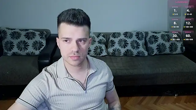 JohnnyStepBro online show from April 8, 2026, 7:59 pm