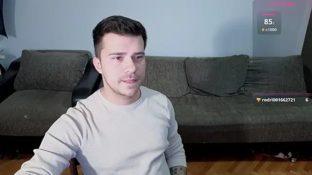 Snapshot of JohnnyStepBro chatting on October 17, 2025, 8:21 pm JohnnyStepBro online show from October 17, 2025, 8:21 pm