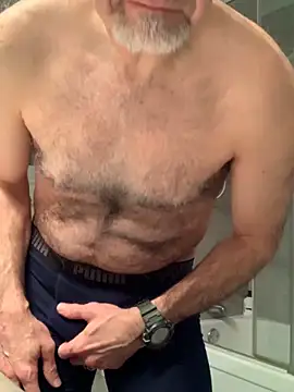 Snapshot of MaxVain chatting on February 22, 2025, 2:28 am MaxVain online show from February 22, 2025, 2:28 am