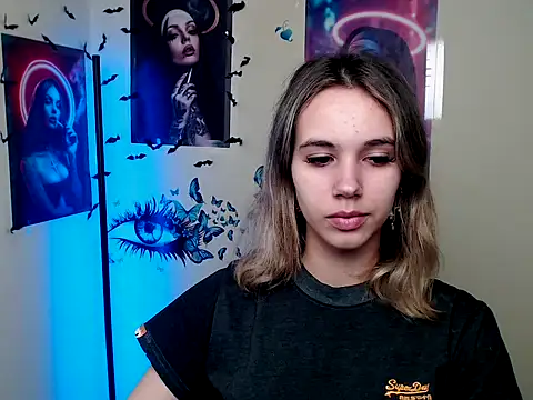  StAcY online show from October 5, 2025, 12:29 pm