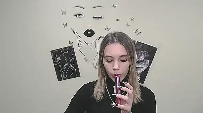  StAcY online show from February 1, 2025, 1:30 pm