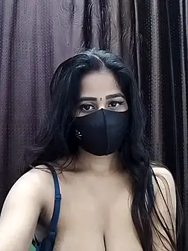 Lalisa sexy online show from December 3, 2025, 5:12 pm