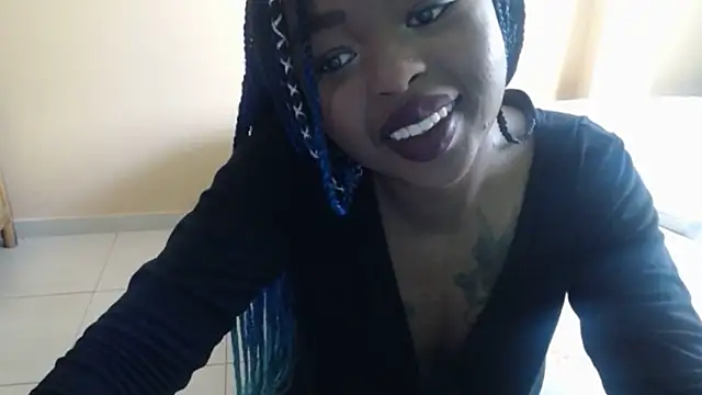  Zooee online show from February 5, 2025, 1:54 pm