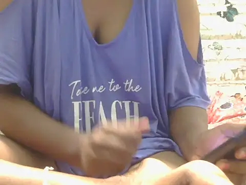 Snapshot of chocolatebabtamill chatting on February 16, 2026, 5:22 pm chocolatebabtamill online show from February 16, 2026, 5:22 pm