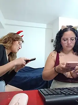 babyluna939 online show from July 10, 2026, 7:36 pm